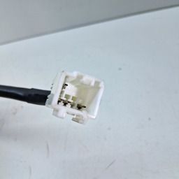 LUZ PLACA TRAS DIR KIA OPIRUS 3.8 2007 2008 