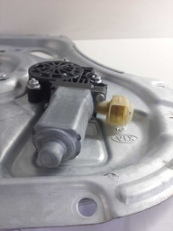 MAQUINA VIDRO ELETRICA DIANTEIRA DIREITA KIA OPIRUS 2008 