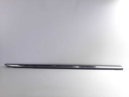 PESTANA EXTERNA DIANTEIRA DIREITA OPIRUS 2008 DETALHE USO 