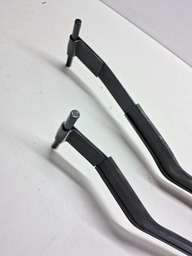 PAR CINTA ALÇA TANQUE COMBUSTÍVEL KIA OPIRUS 3.8  2007 2008