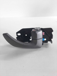 Maçaneta Interna Traseira Direita Opirus 2008 Detalhe Uso