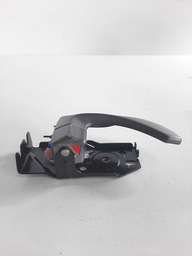 MAÇANETA INTERNA TRASEIRA DIREITA OPIRUS 2008 DETALHE USO