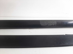 PAR FRISO ACABAMENTO PARABRISA KIA OPIRUS 2008 DETALHE USO