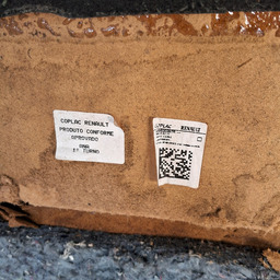 TAMPÃO ESTEPE RENAULT CAPTUR 1.6 2017 2018 2019 2020 DETALHE