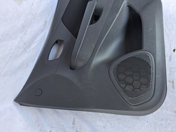 FORRO PORTA DIANTEIRA DIREITA CAPTUR 2017 2018 A 2024