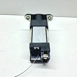 TRAVA PORTINHOLA TANQUE KIA OPIRUS 3.8 2007 2008 