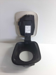 PORTINHOLA RENAULT CAPTUR 2017 A 2020 PEQUENO DETALHE USO