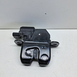 FECH TAMPA TR. LOGAN SANDERO DUSTER CAPTUR FLUENCE ZOE KICKS