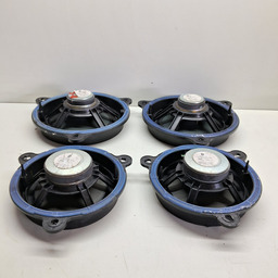 KIT AUTOFALANTES PORTA RENAULT SANDERO LOGAN 2016 A 2023