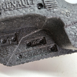 ISOPOR TRASEIRO RENAULT SANDERO 1.0 2016 A 2023 821891464R