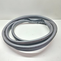 BORRACHA PORTA TRASEIRA DIREITA (CARROCERIA) SANDERO 2015/