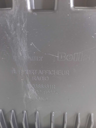 MOLDURA SUPORTE RÁDIO RENAULT CAPTUR  2017 2018 2019 2020