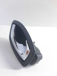 MAÇANETA INTERNA DIANTEIRA DIREITA RENAULT CAPTUR 2017 A 20