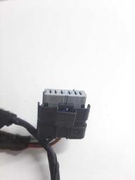 CHICOTE PORTA DIANTEIRO DIREITO RENAULT CAPTUR 2017 A 2020