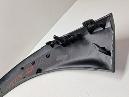 MOLDURA PARALAMA TRAS DIREITO RENAULT CAPTUR 1.6 2017 A 20