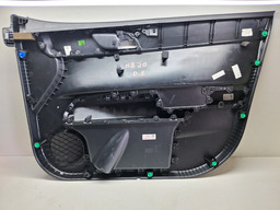 FORRO PORTA DIANTEIRA ESQUERDA HB20 2020/ DETALHES DE USO 