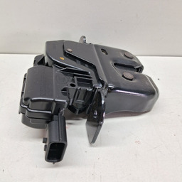 FECH TAMPA TR. LOGAN SANDERO DUSTER CAPTUR FLUENCE ZOE KICKS