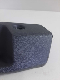 MOLDURA FECHADURA TAMPA TRAS SANDERO 2016 A 23 DETALHE USO