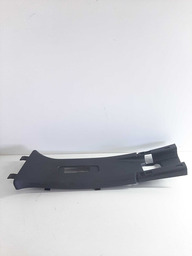 ACABAMENTO SUPERIOR ESQUERDO COLUNA CENTRAL CAPTUR 2017 A 20