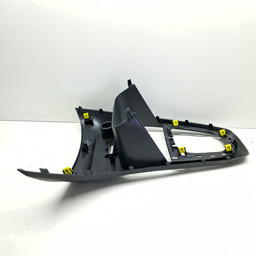 MOLDURA ACABAMENTO CONSOLE CENTRAL RENAULT CAPTUR 2017 A 20