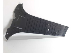 ACABAMENTO INFERIOR DIREITO COLUNA CENTRAL CAPTUR 2017 A 20