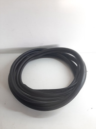 BORRACHA TAMPA TRASEIRA RENAULT CAPTUR 2017 A 2020 DETALHE