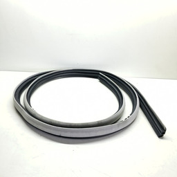 BORRACHA PORTA TRASEIRA DIREITA (CARROCERIA) OPIRUS 04 A 09