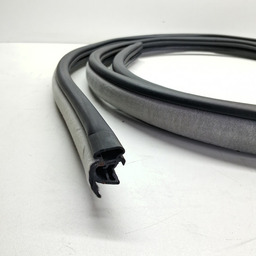 BORRACHA PORTA TRASEIRA DIREITA (CARROCERIA) OPIRUS 04 A 09