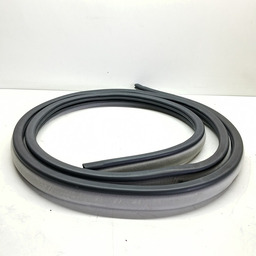 BORRACHA PORTA DIANTEIRA DIREITA (CARROCERIA) OPIRUS 04 A 09