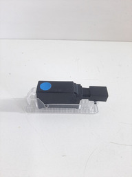 LUZ CORTESIA PORTA MALAS JEEP RENEGADE T270 1.3 2022 A 24