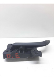 MAÇANETA INTERNA DIANTEIRA ESQUERDA HB20 2020 A 22