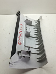 ACABAMENTO COLUNA DIANTEIRA LADO DIREITO RENEGADE 2022 A 24