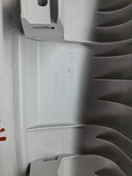 ACABAMENTO COLUNA DIANTEIRA LADO DIREITO RENEGADE 2022 A 24