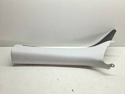 ACABAMENTO COLUNA DIANTEIRA ESQUERDA RENEGADE 2020/21