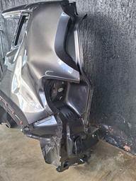 LATERAL ESQUERDA JEEP RENEGADE T270 2022 2023 2024 DETALHE