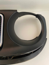 GRADE DIANTEIRA JEEP RENEGADE 2015 A 2021 RECUPERADA DETALHE