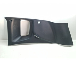 ACABAMENTO COLUNA TRASEIRA LADO DIREITO RENEGADE 2022 A 24