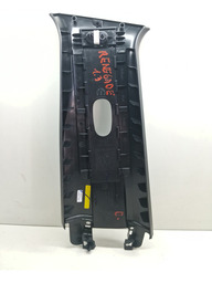 ACABAMENTO COLUNA CENTRAL DIREITO RENEGADE T270 2022 A 2024