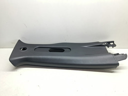 ACABAMENTO COLUNA CENTRAL DIREITO RENEGADE T270 2022 A 2024