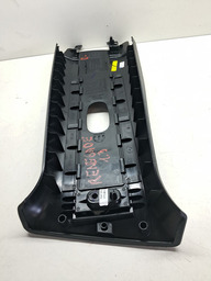 ACABAMENTO COLUNA CENTRAL DIREITO RENEGADE T270 2022 A 2024