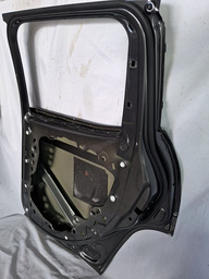 PORTA TRASEIRA DIREITA RENEGADE 2016 2017 2018/..DETALHE 