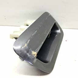 MAÇANETA TAMPA TRAS RENEGADE T270 2022 2023 2024 DETALHE