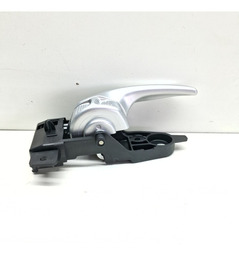 MAÇANETA INTERNA TRAS DIREITA RENEGADE T270 2022 2023 2024