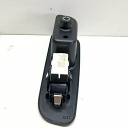 BOTÃO COMANDO VIDRO ELÉTRICO TRAS DIR RENEGADE 2022 A 2024