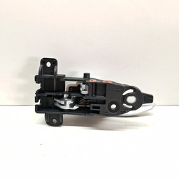 MAÇANETA INTERNA DIANTEIRA DIREITA RENEGADE T270 2022 A 24