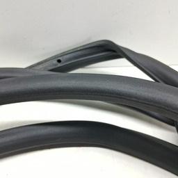 BORRACHA PORTA TRASEIRA ESQUERDA RENEGADE 2016/