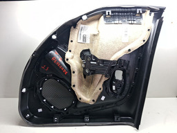 FORRO PORTA TRASEIRA DIR RENEGADE T270 2022 A 2024 DETALHE