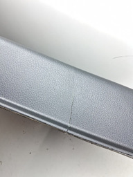 FORRO PORTA TRASEIRA DIR RENEGADE T270 2022 A 2024 DETALHE