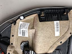 FORRO PORTA TRASEIRA DIR RENEGADE T270 2022 A 2024 DETALHE