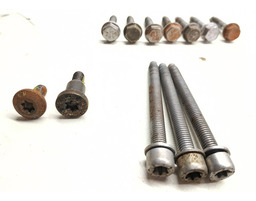 JOGO PARAFUSOS MOTOR RENEGADE TORO COMPASS 1.3 2022 A 2024